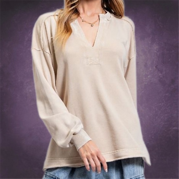 EASEL "All Good Things" Loose & Soft Mineral Washed Top V-Neck Side & Back Slits - Picture 11 of 13